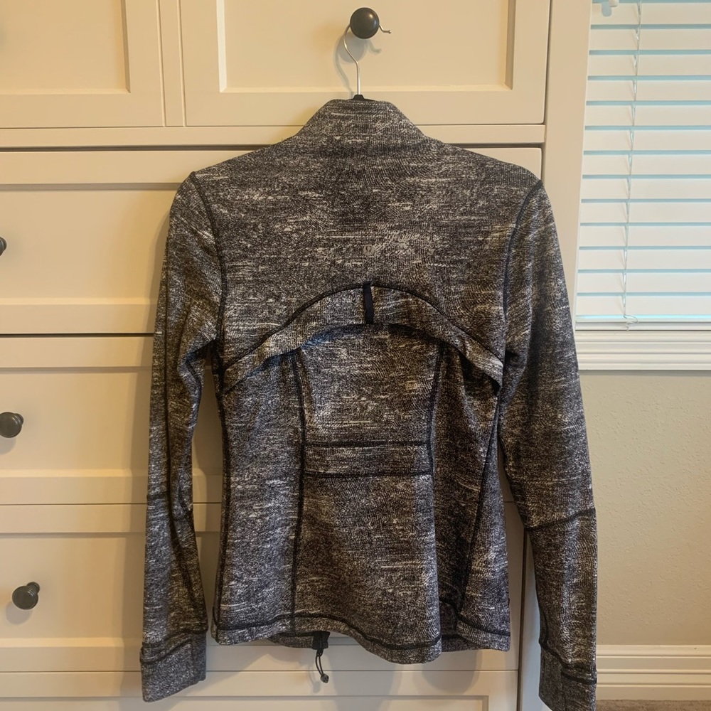 LULULEMON Define Jacket - Picture 2 of 5
